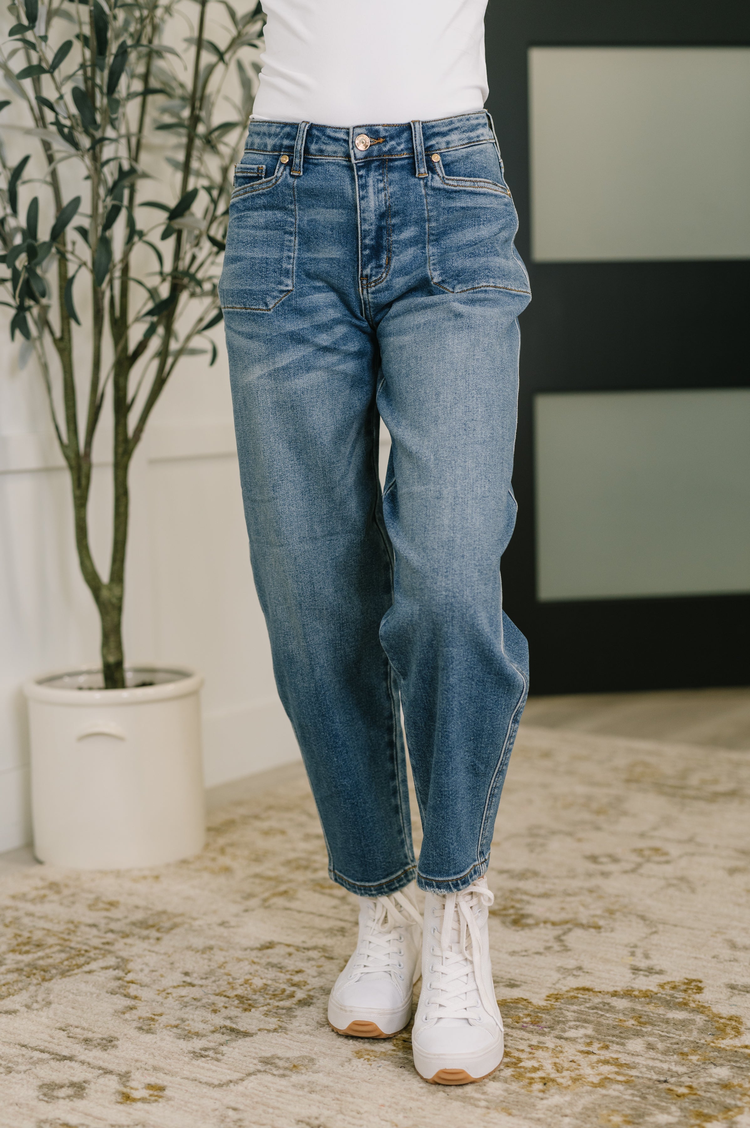 Judy Blue Bella High Waist Soft Barrel Stitch Thru Pocket