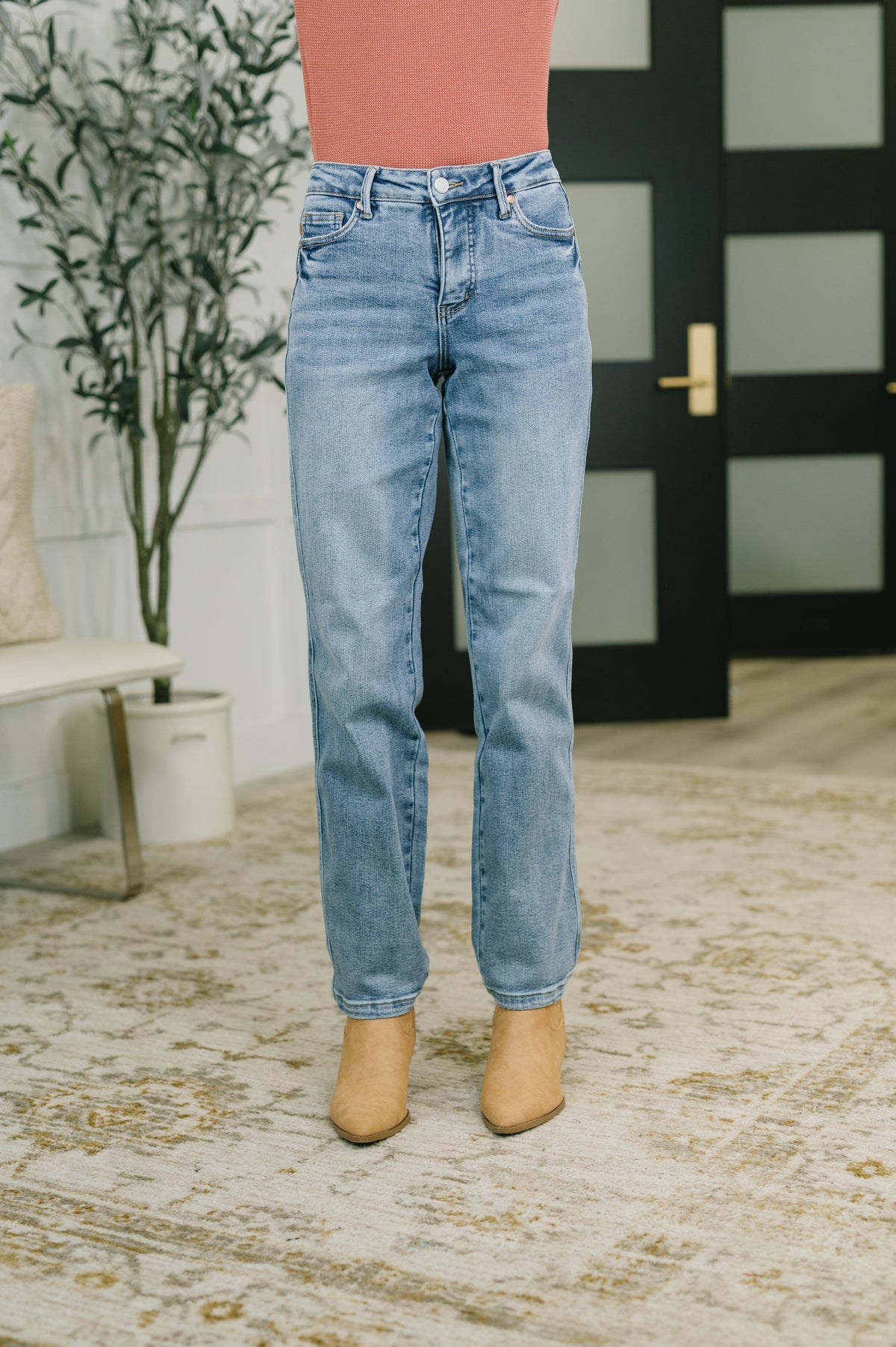 Judy Blue Corrine Mid Rise Control Top Vintage Straight Jeans