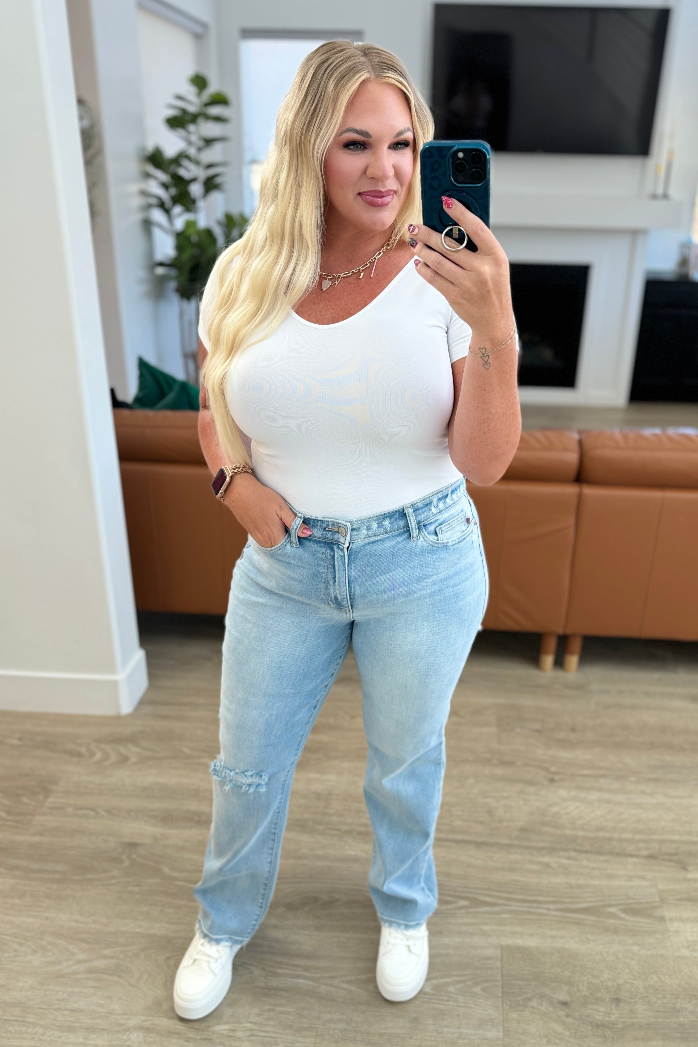 Parker High Rise 90's Straight Jeans Womens Ave Shops