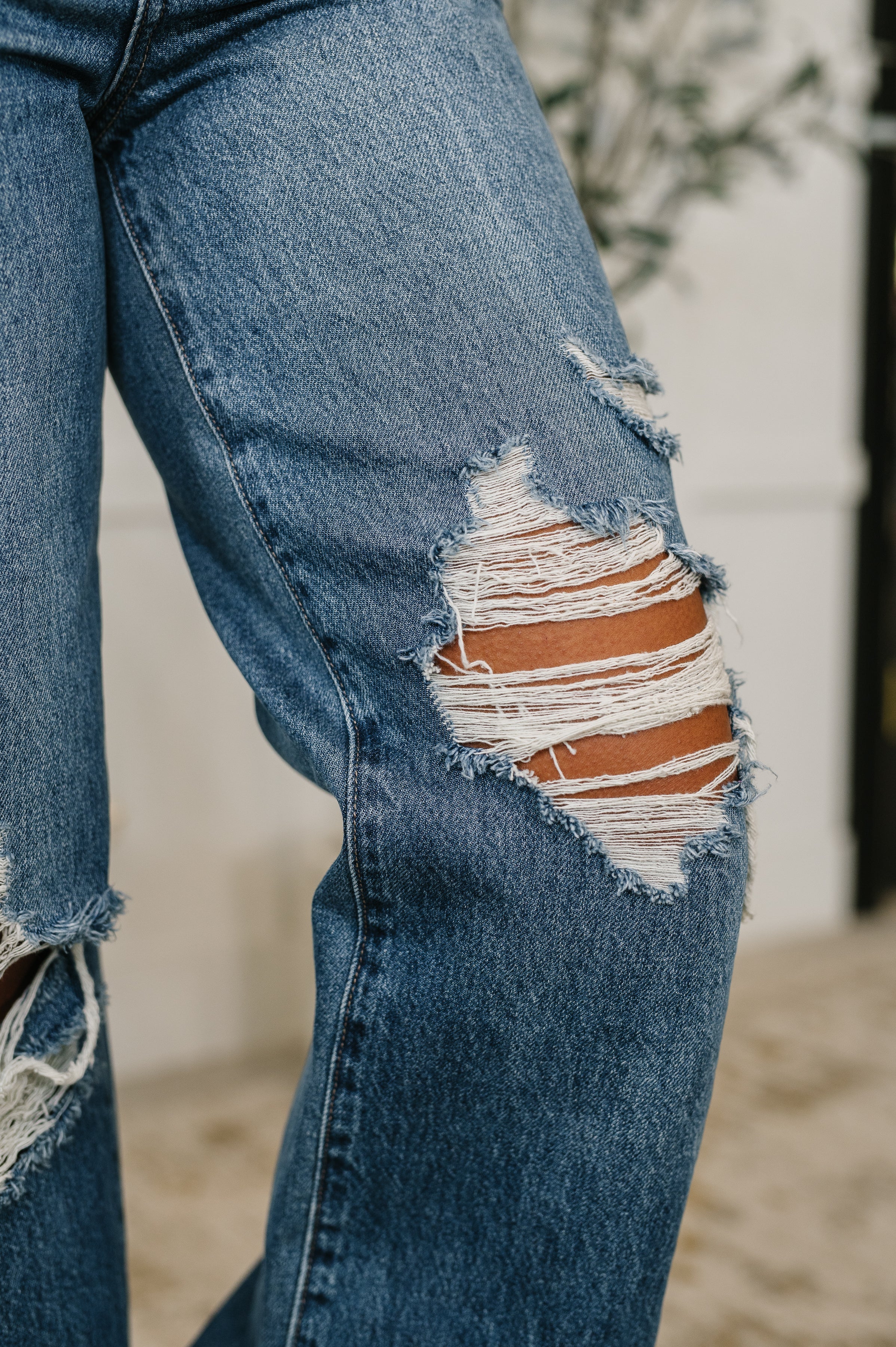 Judy Blue Roseanne High Waist Rigid Magic Column Straight Destricted Adjustable WS Tabs