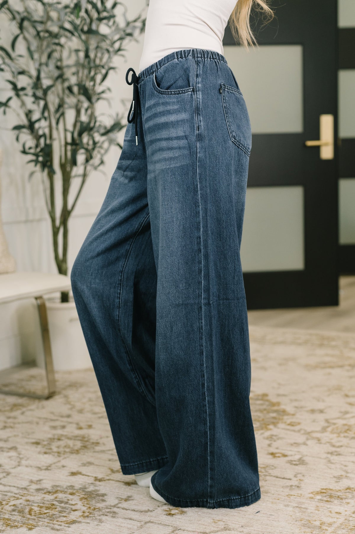 Judy Blue Ashley High Waist Featherweight Palazzo Jean