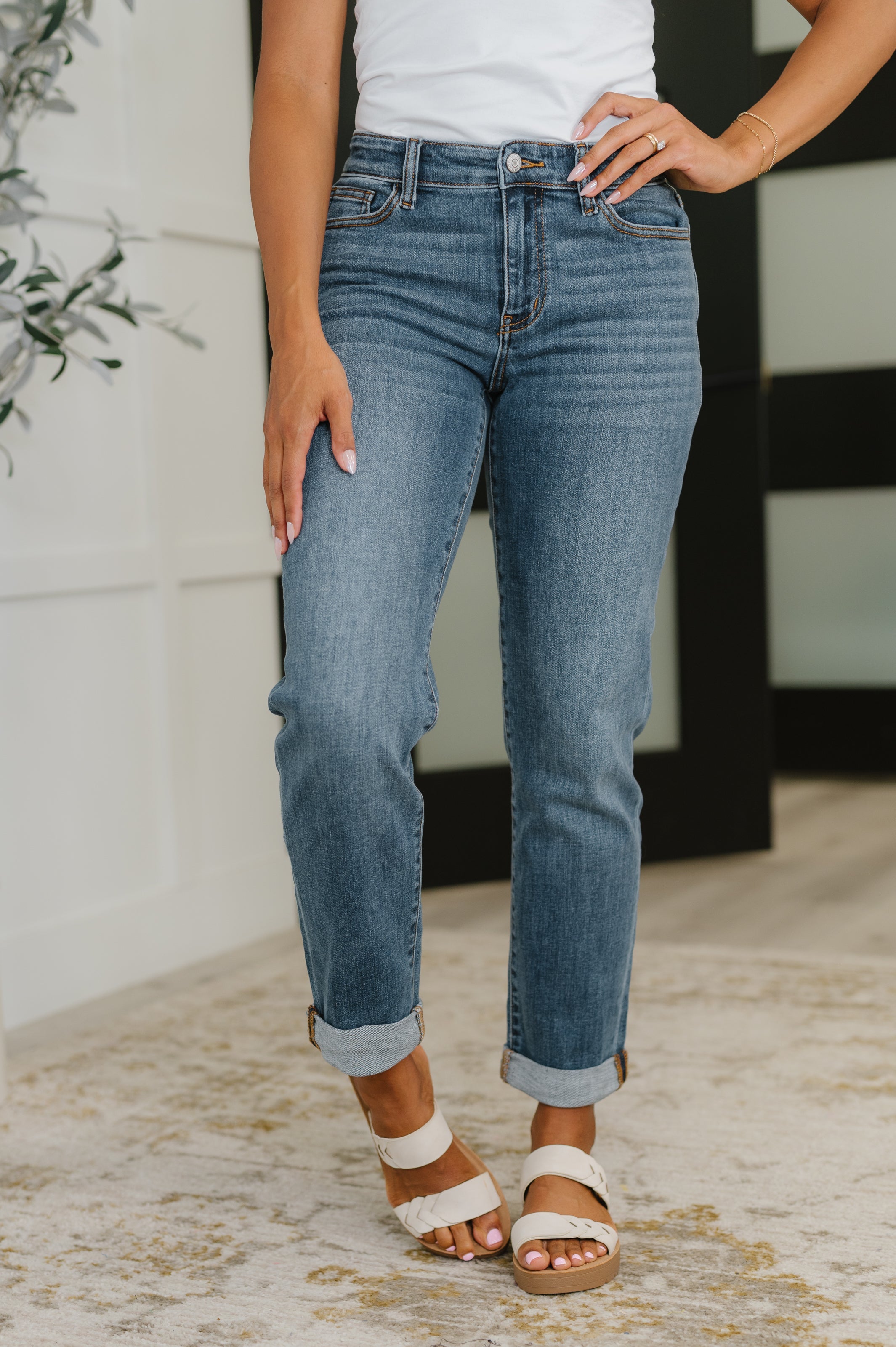 Judy Blue Colette Mid Rise Boyfriend Classic Cuffed
