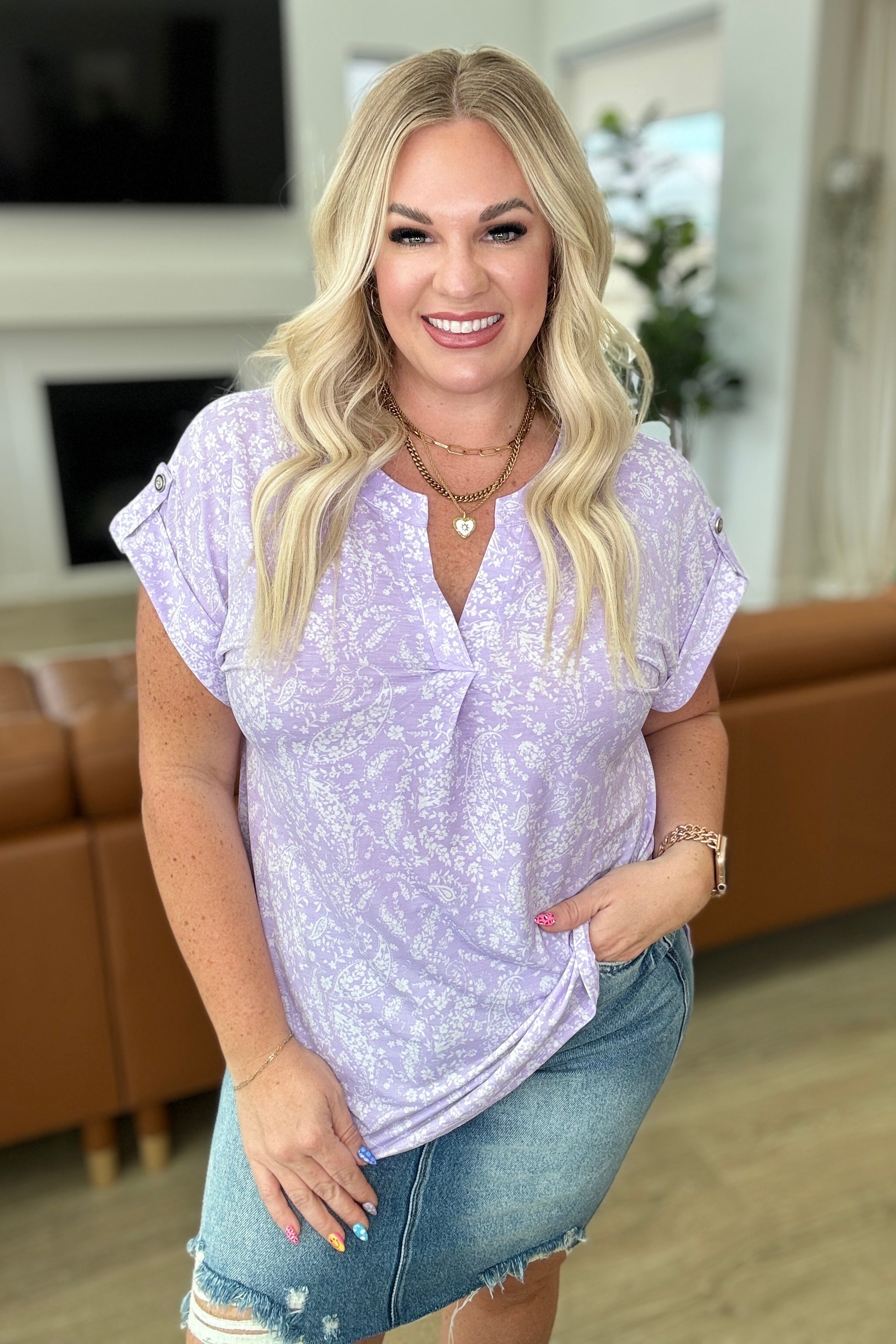 Lizzy Cap Sleeve Top in Lavender and White Floral Tops Ave Shops   