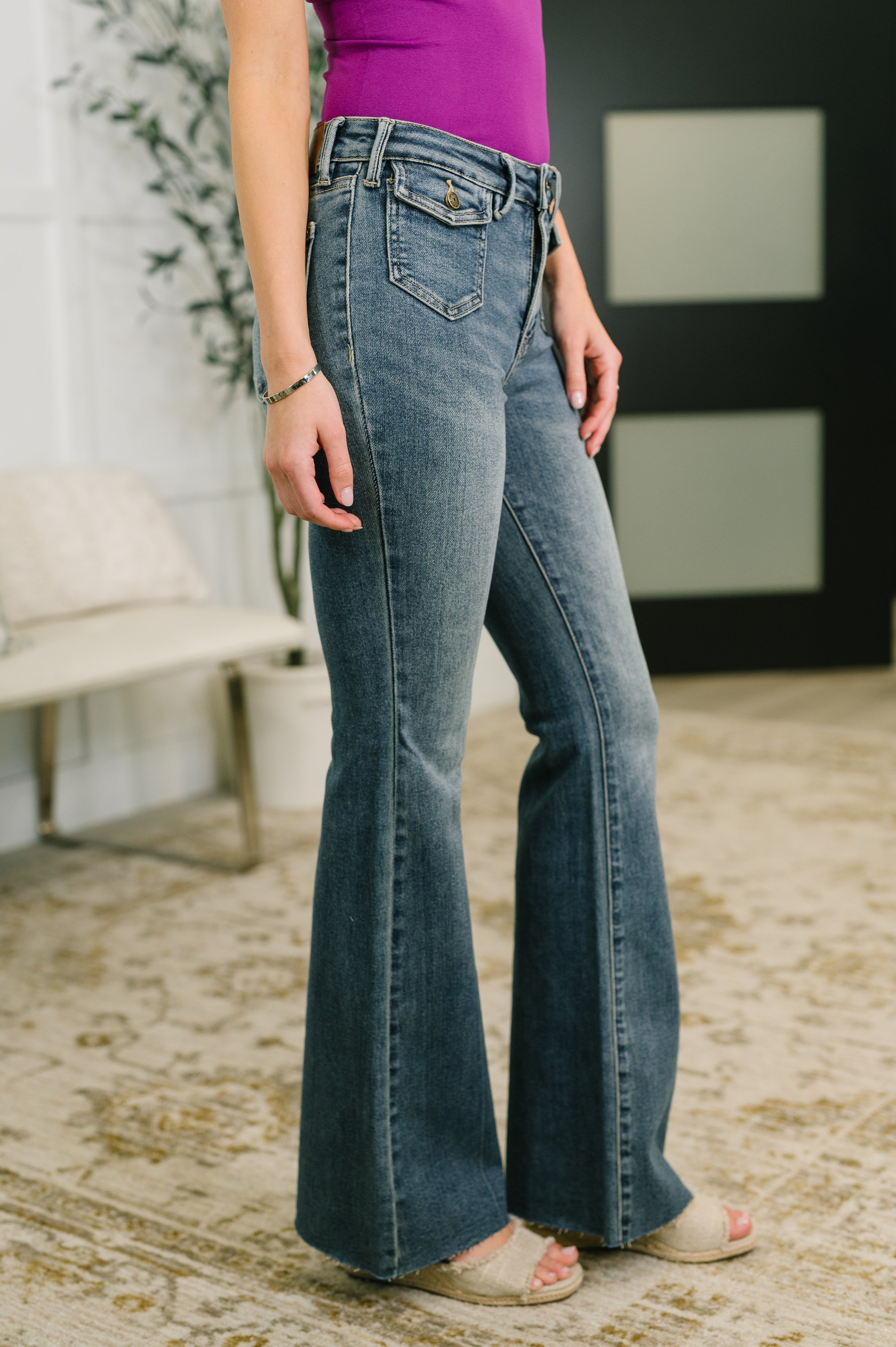 Judy Blue Jackie Mid Rise Flare Jean with Front Flap Pockets