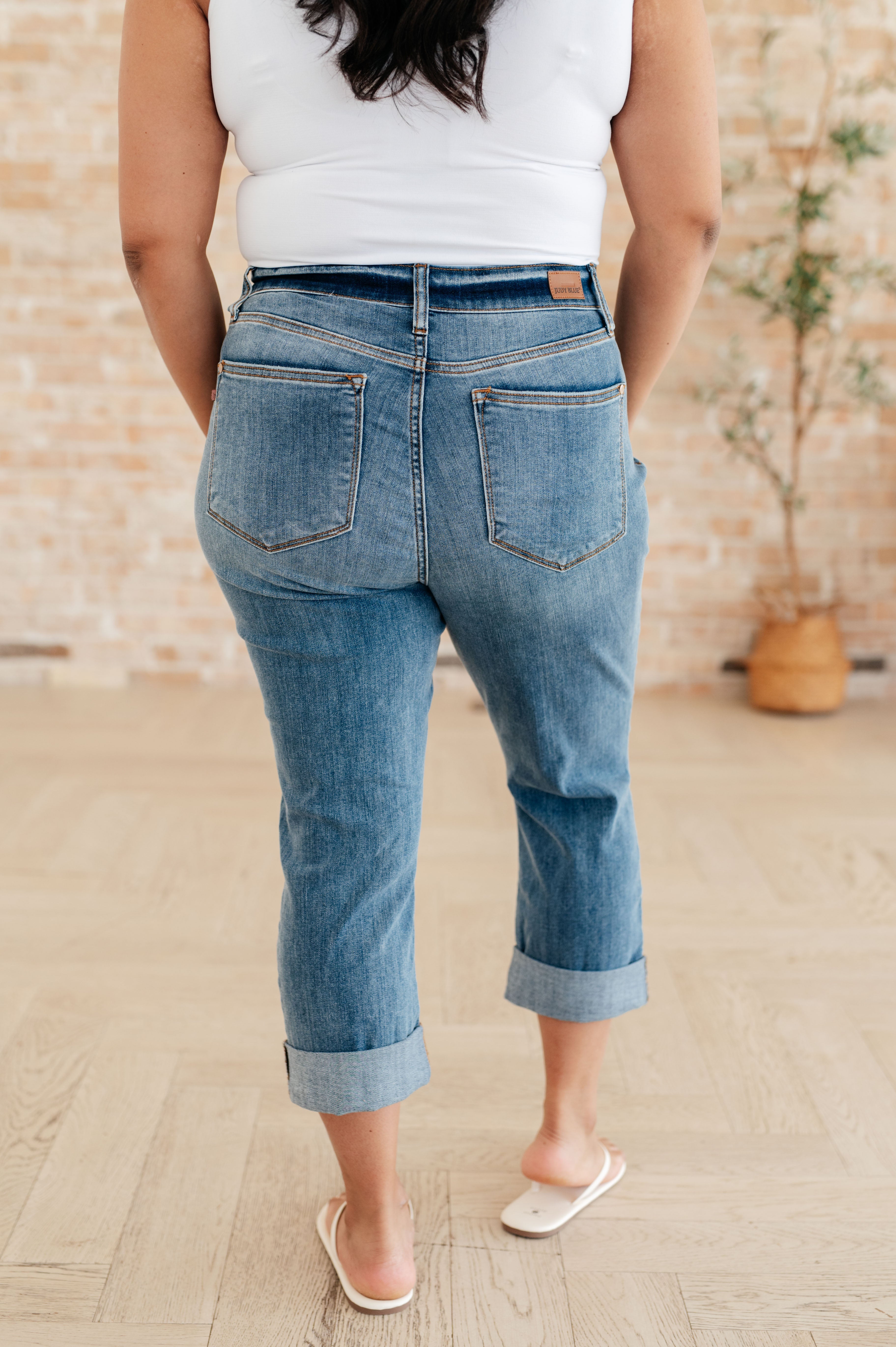 Laura Mid Rise Cuffed Skinny Capri Jeans Womens Ave Shops   
