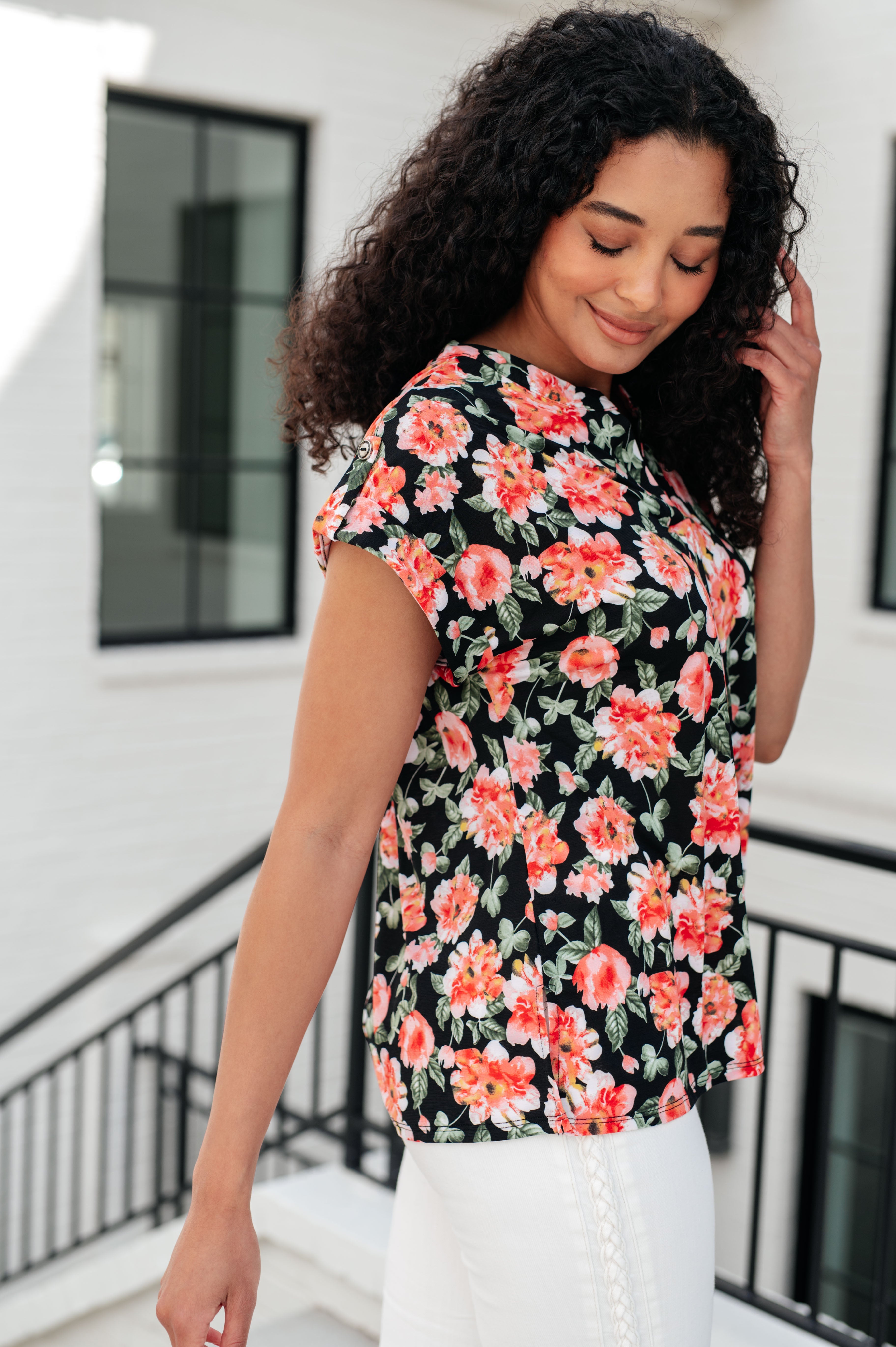 Lizzy Cap Sleeve Top in Black and Coral Floral Tops Ave Shops   