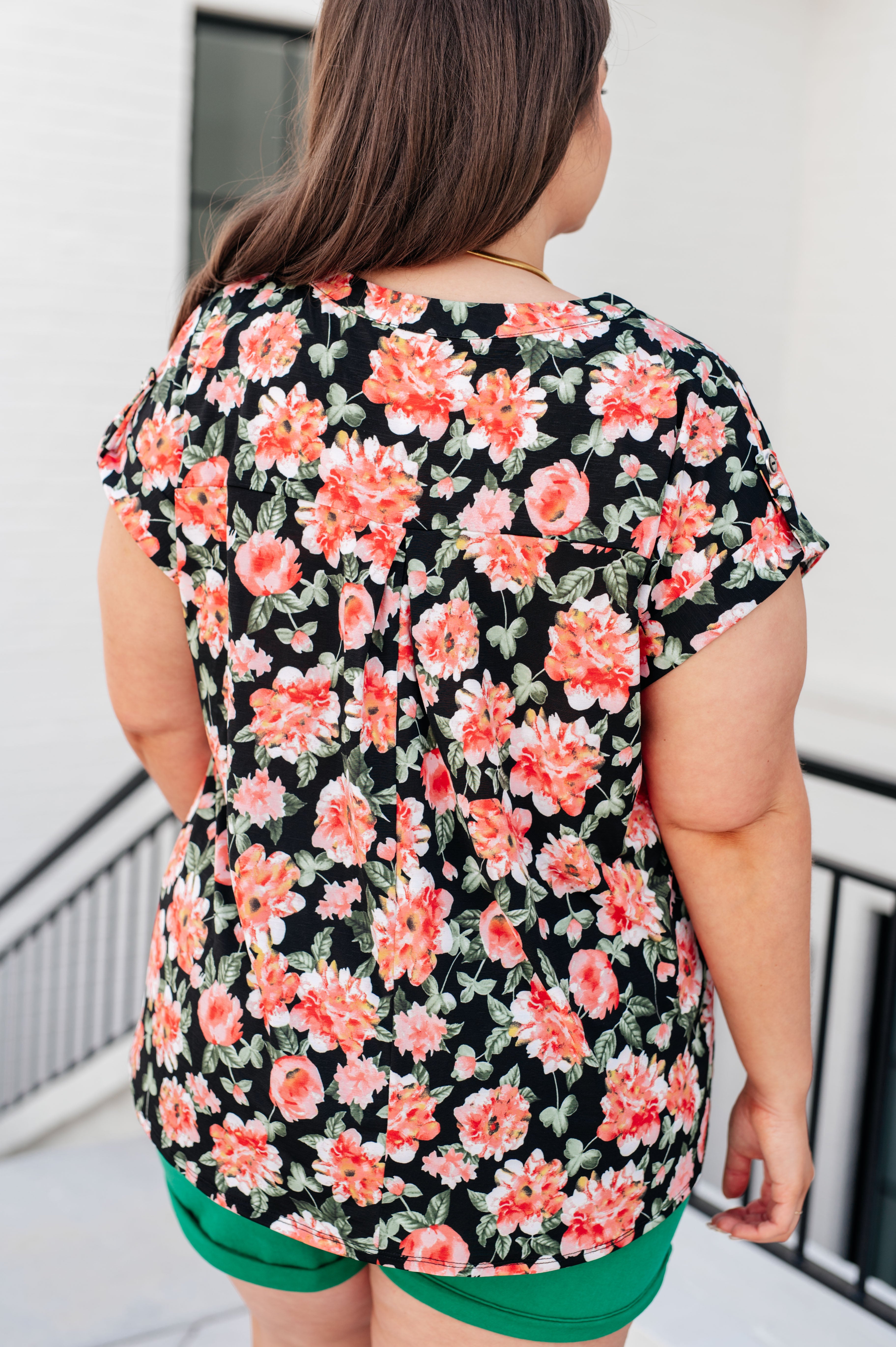 Lizzy Cap Sleeve Top in Black and Coral Floral Tops Ave Shops   