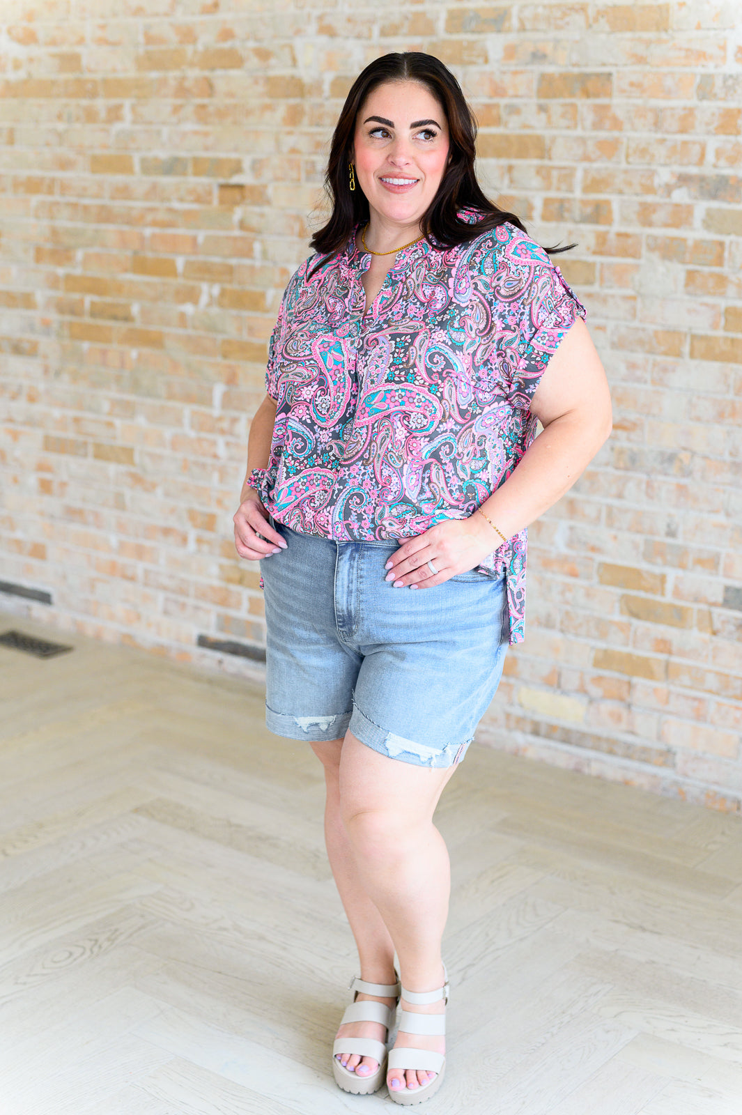 Lizzy Cap Sleeve Top in Charcoal and Pink Paisley Tops Ave Shops   