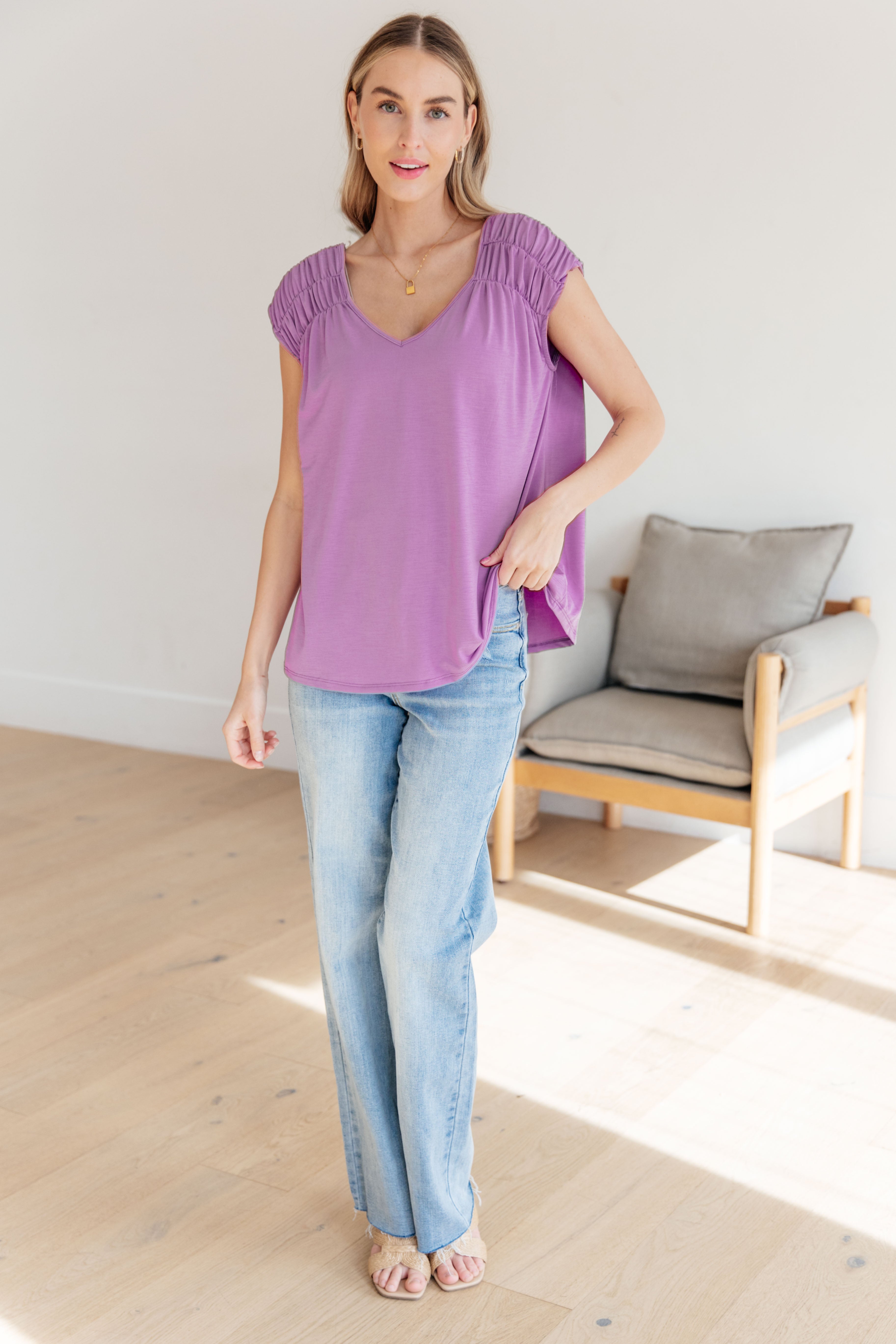 Ruched Cap Sleeve Top in Lavender Womens Ave Shops   