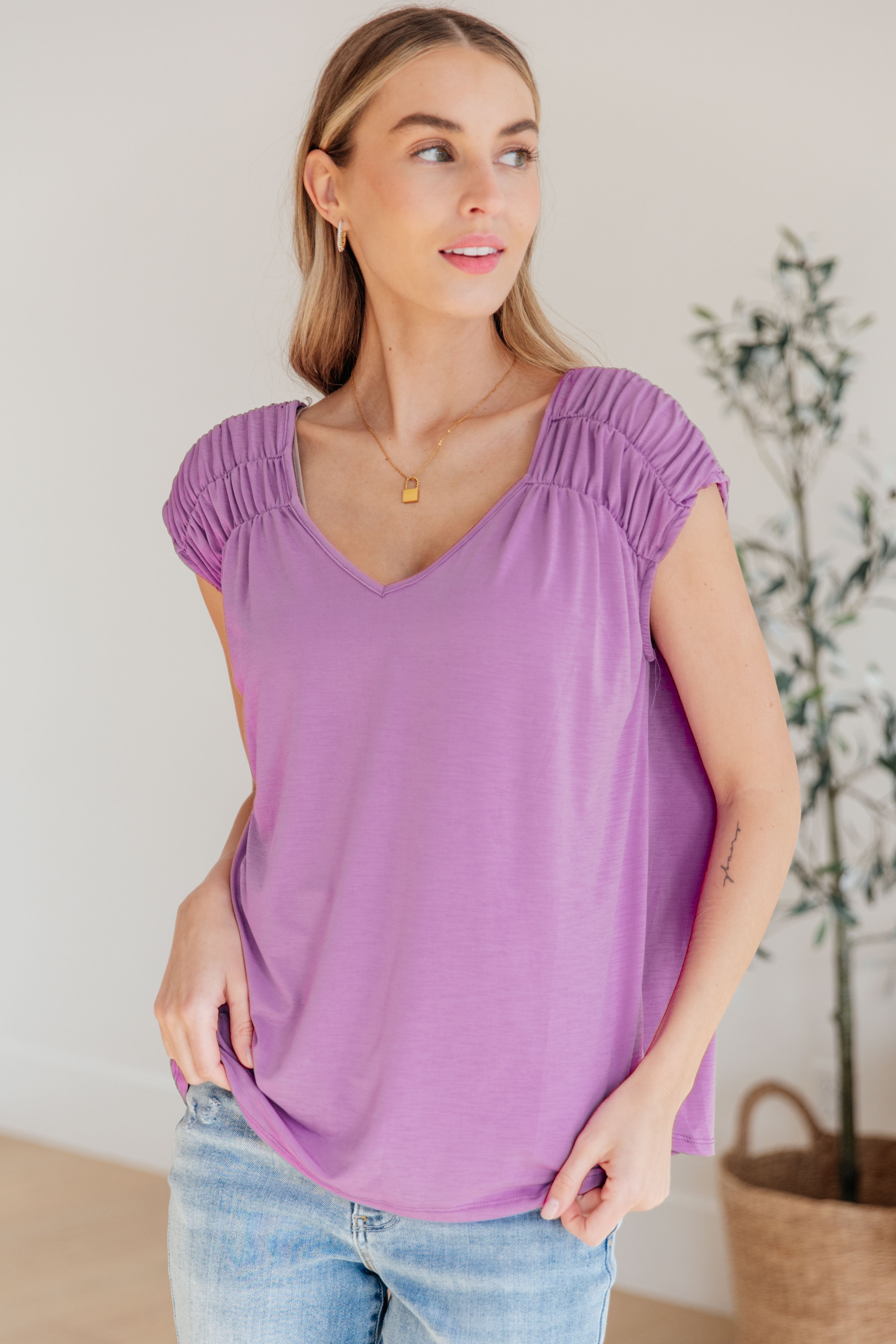 Ruched Cap Sleeve Top in Lavender Womens Ave Shops   