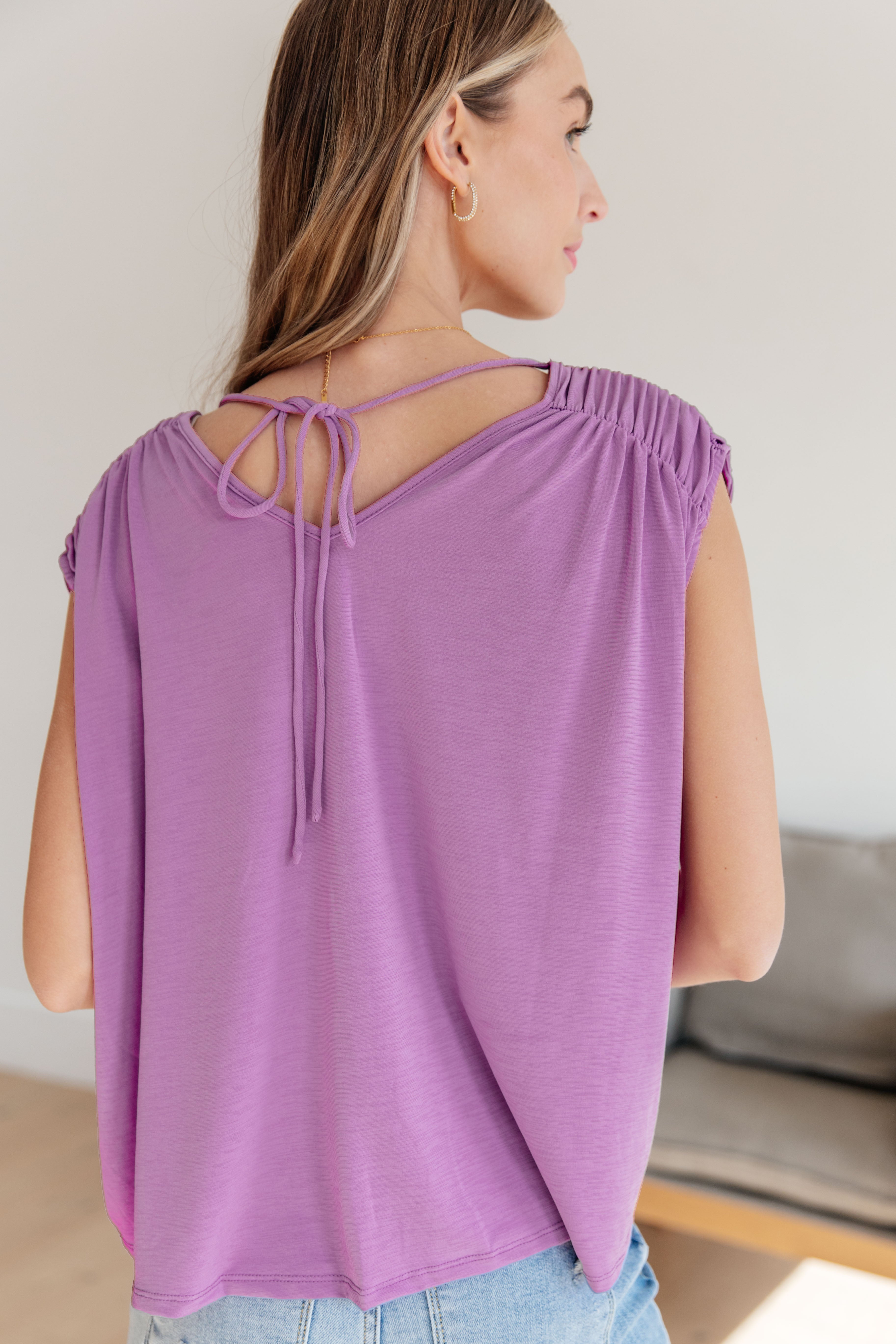 Ruched Cap Sleeve Top in Lavender Womens Ave Shops   