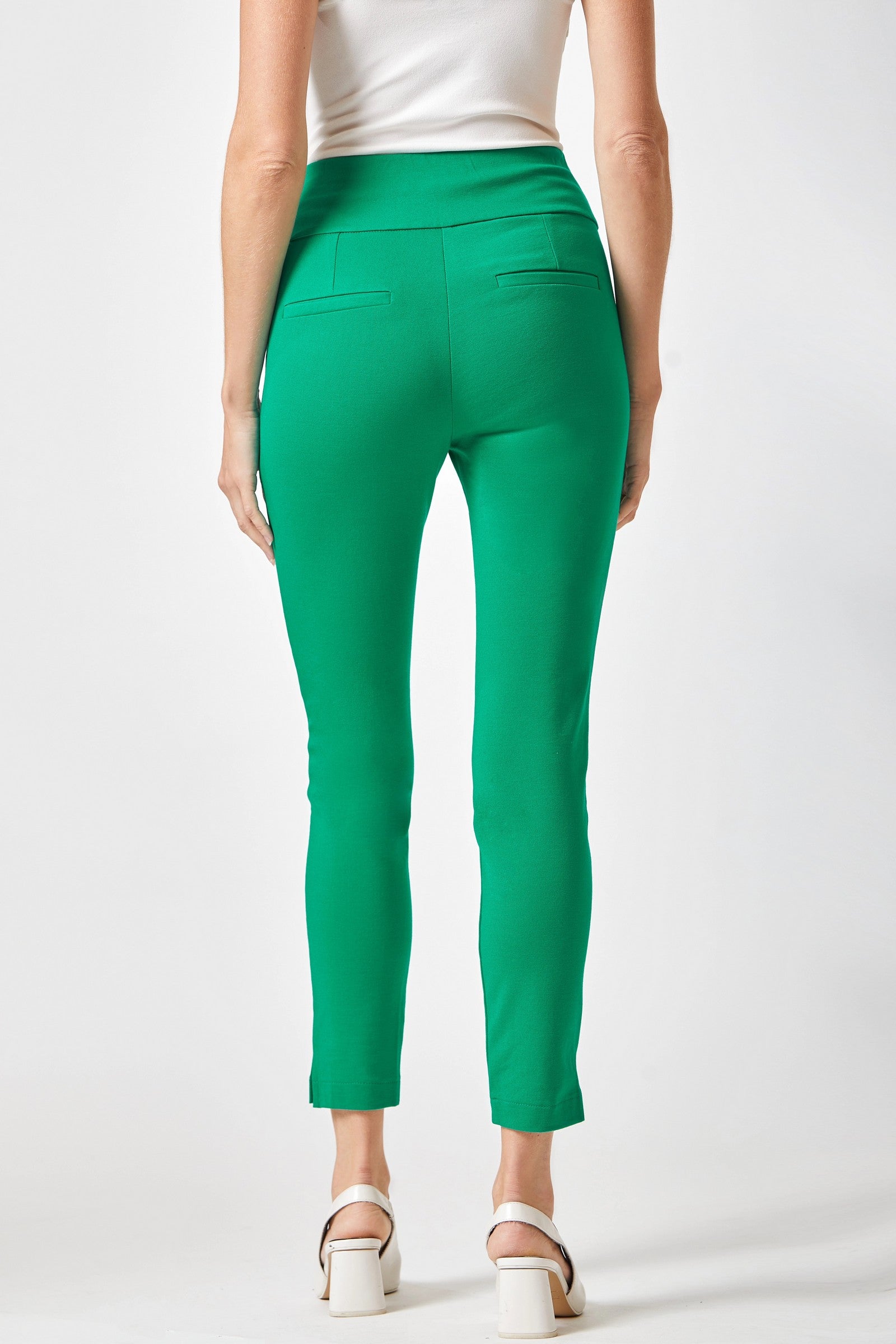 PREORDER: Magic Skinny Pants in Twelve Colors Womens Ave Shops   