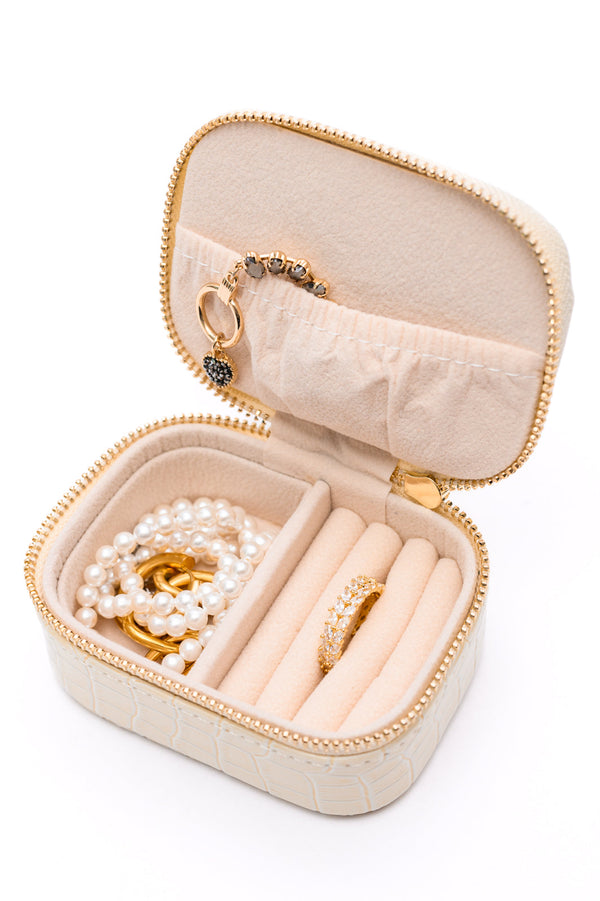 Travel Jewelry Case in Cream Snakeskin Womens Ave Shops   