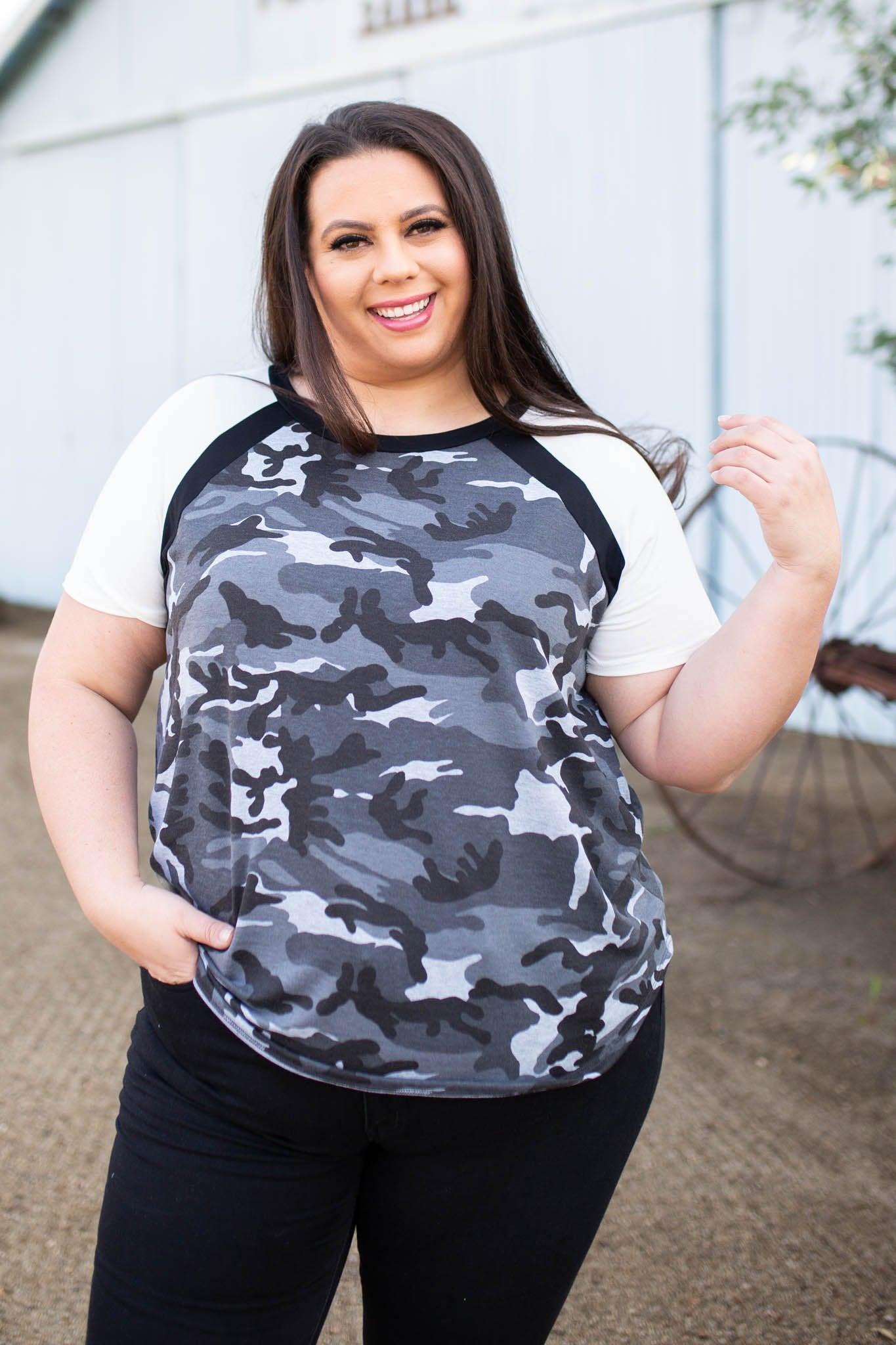 Camouflage In Darkness Short Sleeve Raglan Giftmas Boutique Simplified   