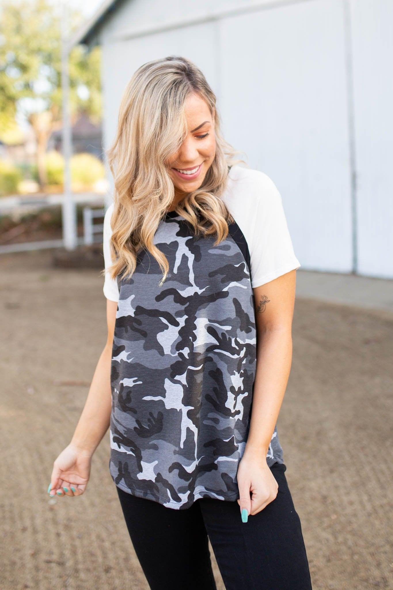 Camouflage In Darkness Short Sleeve Raglan Giftmas Boutique Simplified   