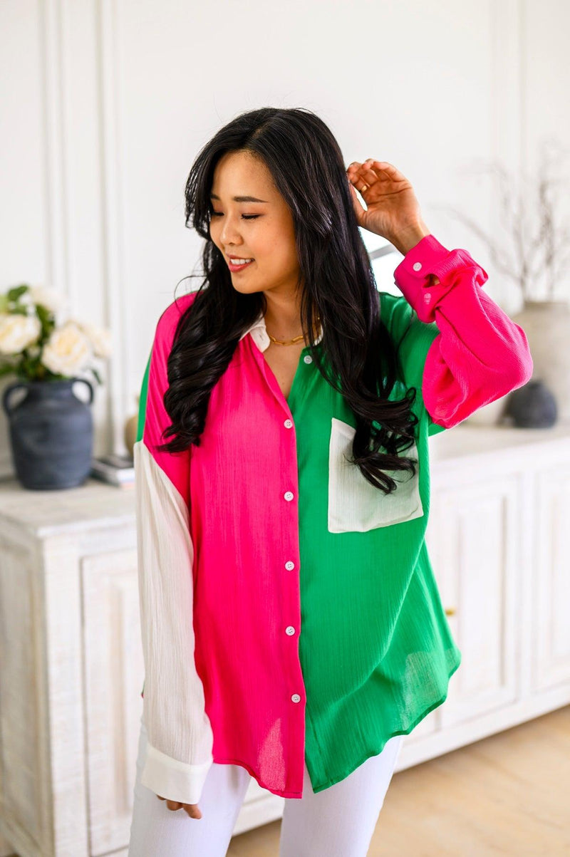 Capture the Day Two Toned Button Up Kelly Womens Ave Shops   