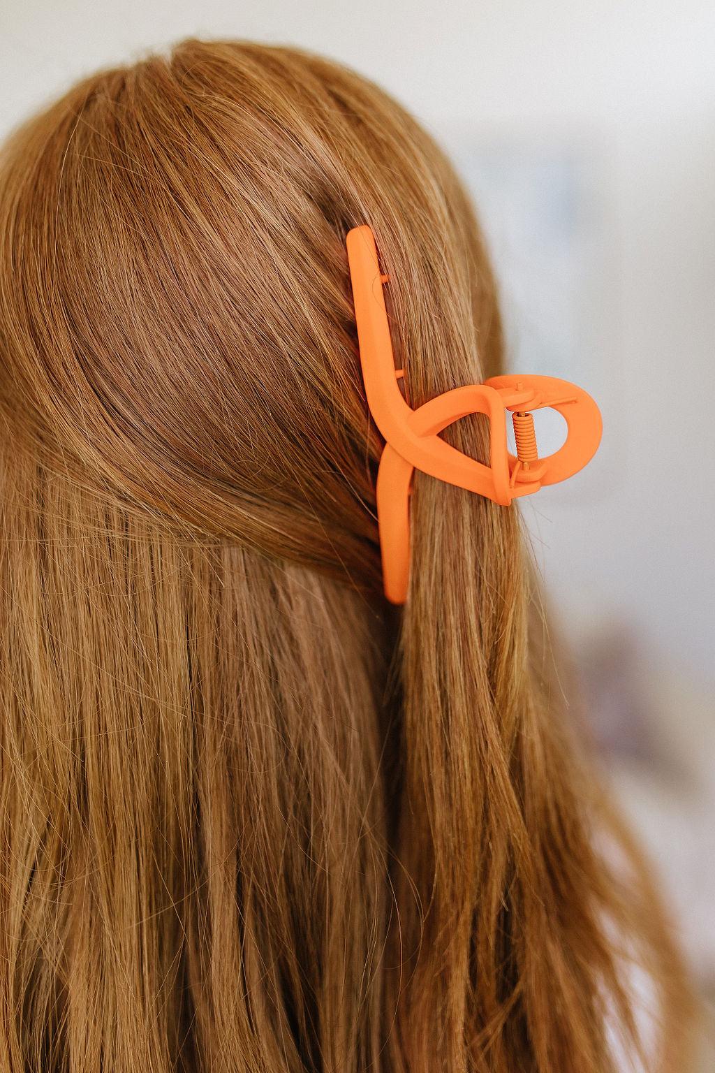 Claw Clip Set of 4 in Orange Womens Ave Shops   