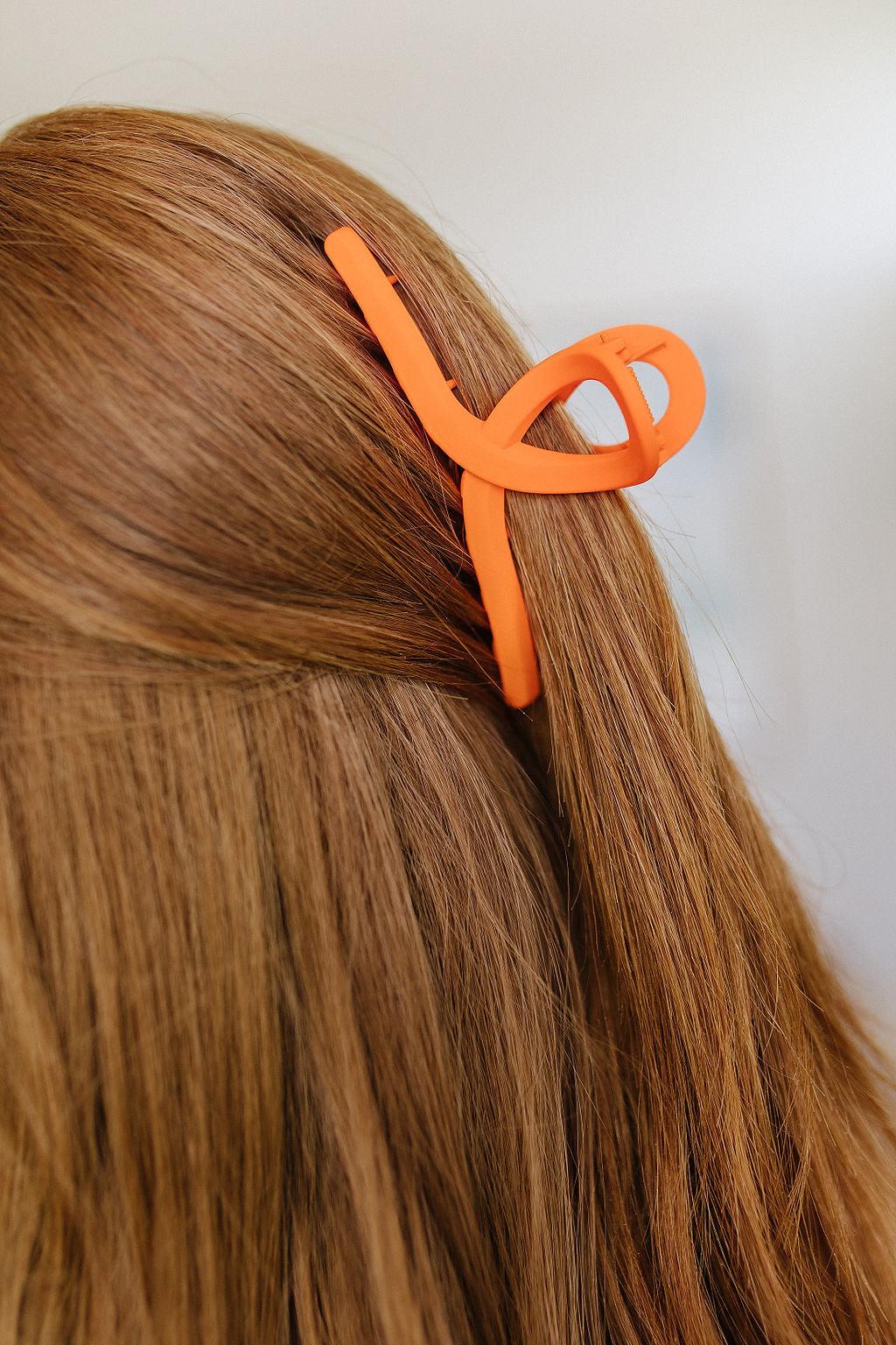Claw Clip Set of 4 in Orange Womens Ave Shops   