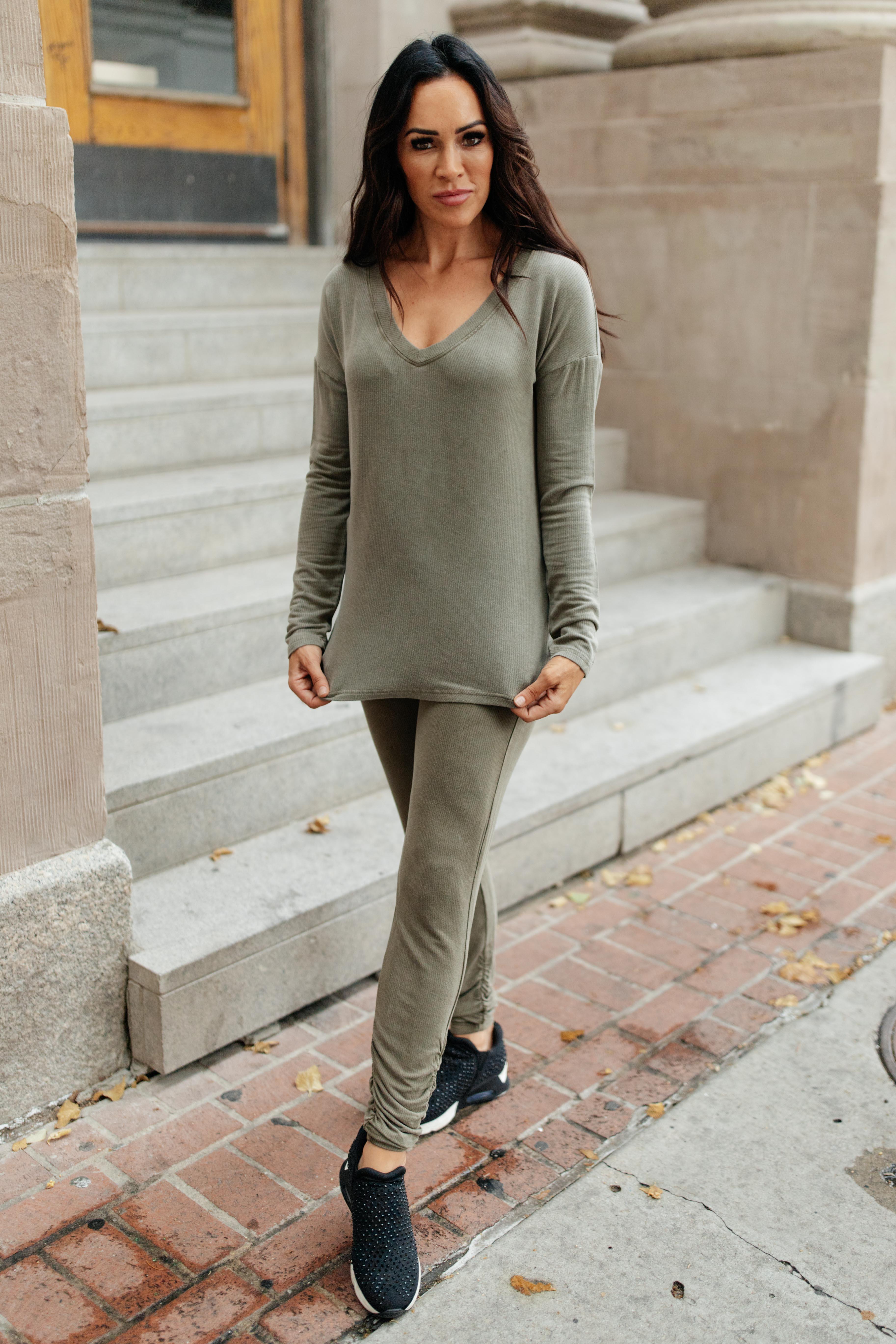 Essential Lounge Top in Mineral Wash Olive Womens Ave Shops   