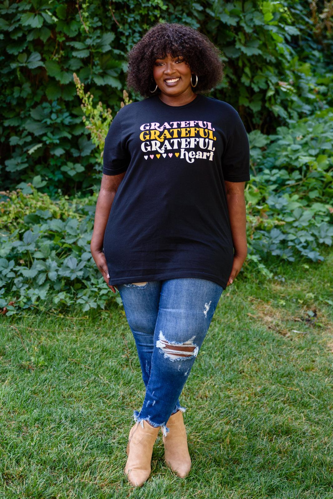 Grateful Heart Graphic Tee In Black Womens Ave Shops   