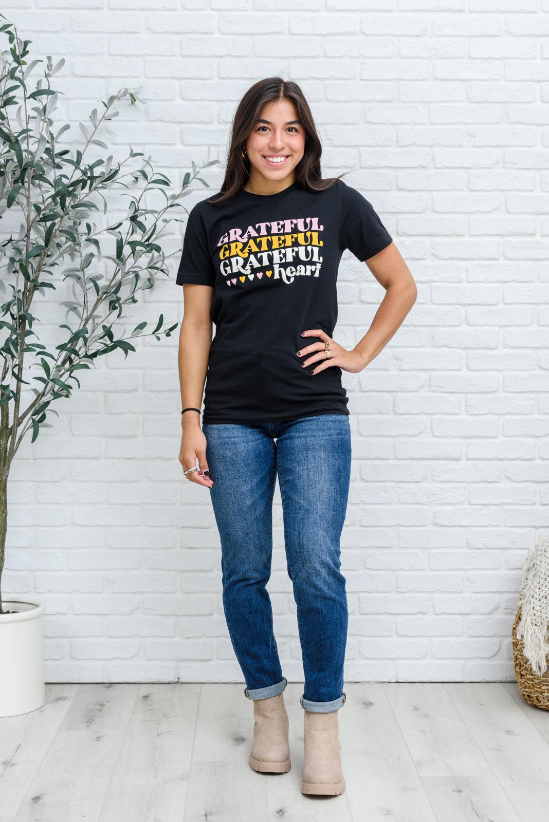 Grateful Heart Graphic Tee In Black Womens Ave Shops   