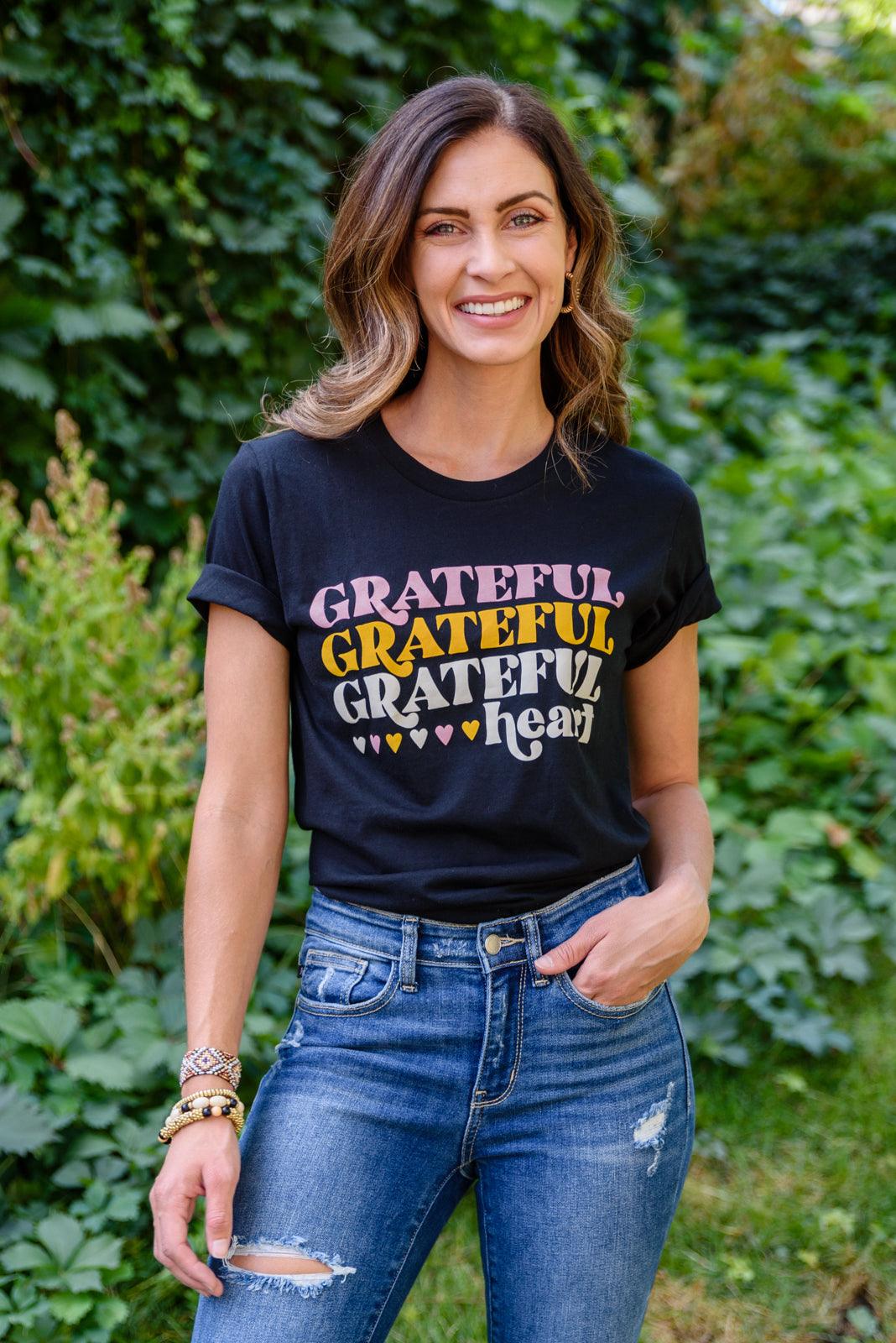 Grateful Heart Graphic Tee In Black Womens Ave Shops   