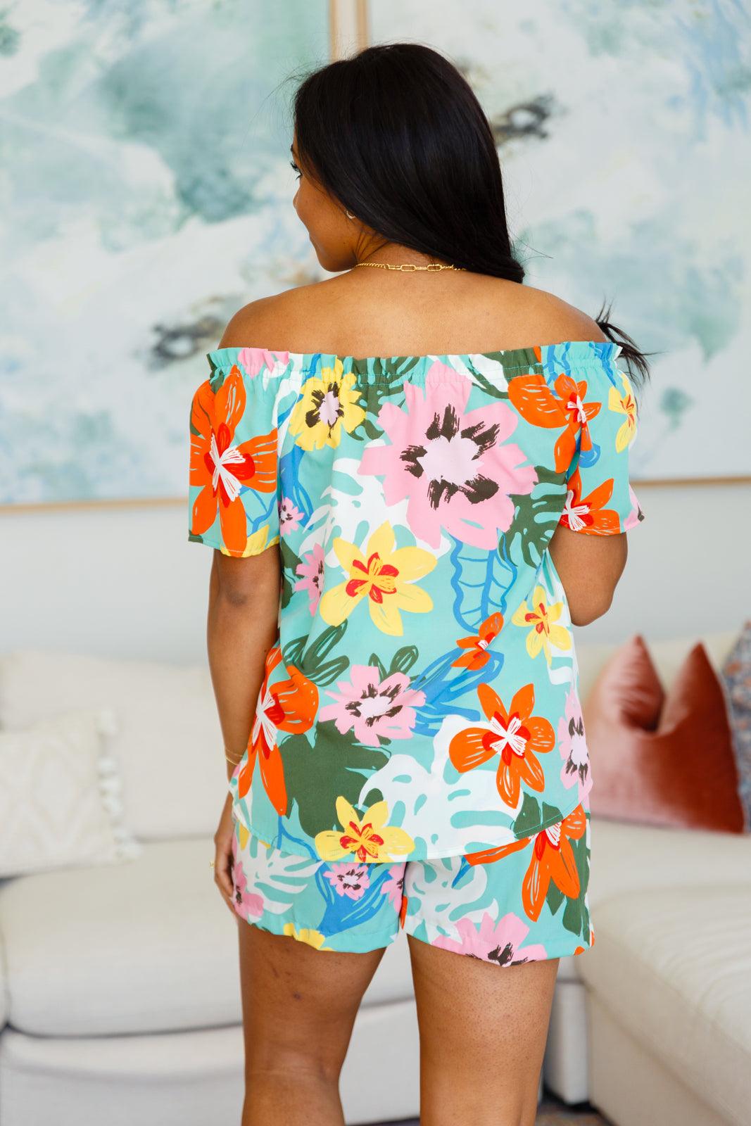 Hawaii's Finest Floral Top Womens Ave Shops   