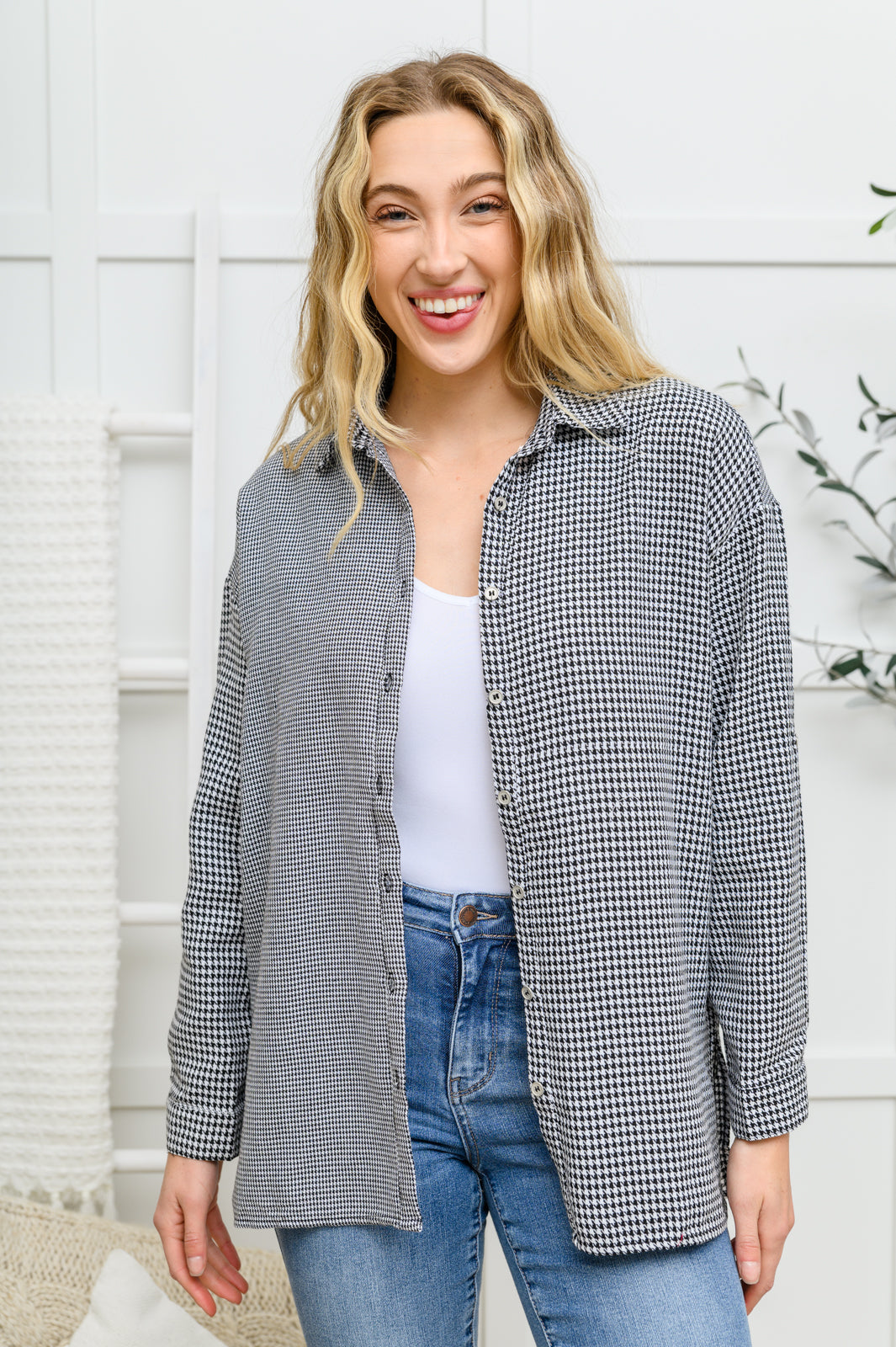 Mixed Houndstooth Button Up Top Womens Ave Shops   