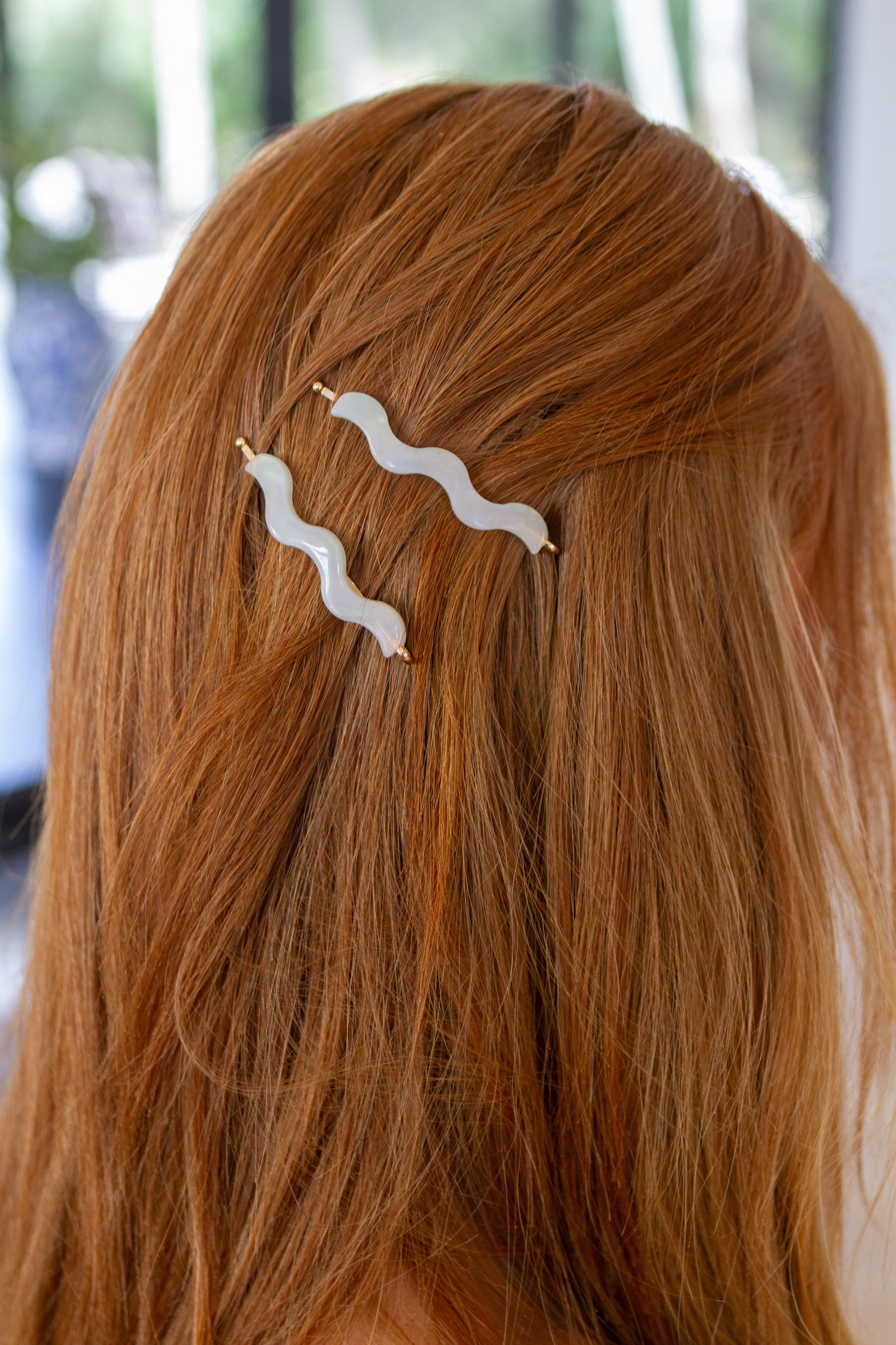 Sleek Waves Hair Clip in White Tortoise Womens Ave Shops   