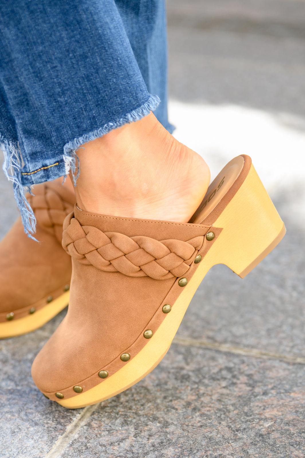 Taylor Braided Clogs In Brown Womens Ave Shops   