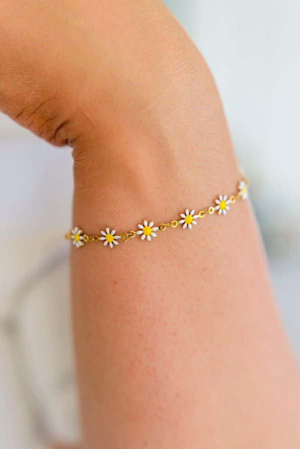 Wildflower Bracelet in White Womens Ave Shops   